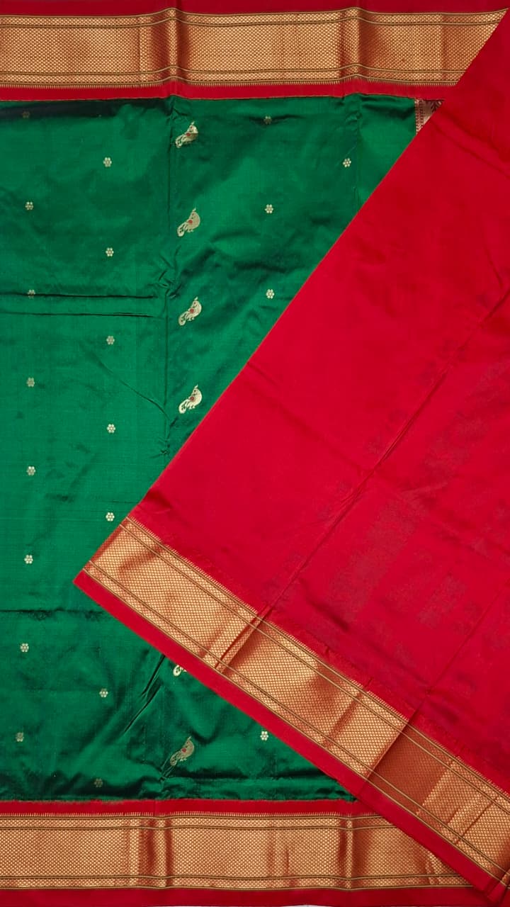 Elegant Green Paithani Silk with Peacock Motifs