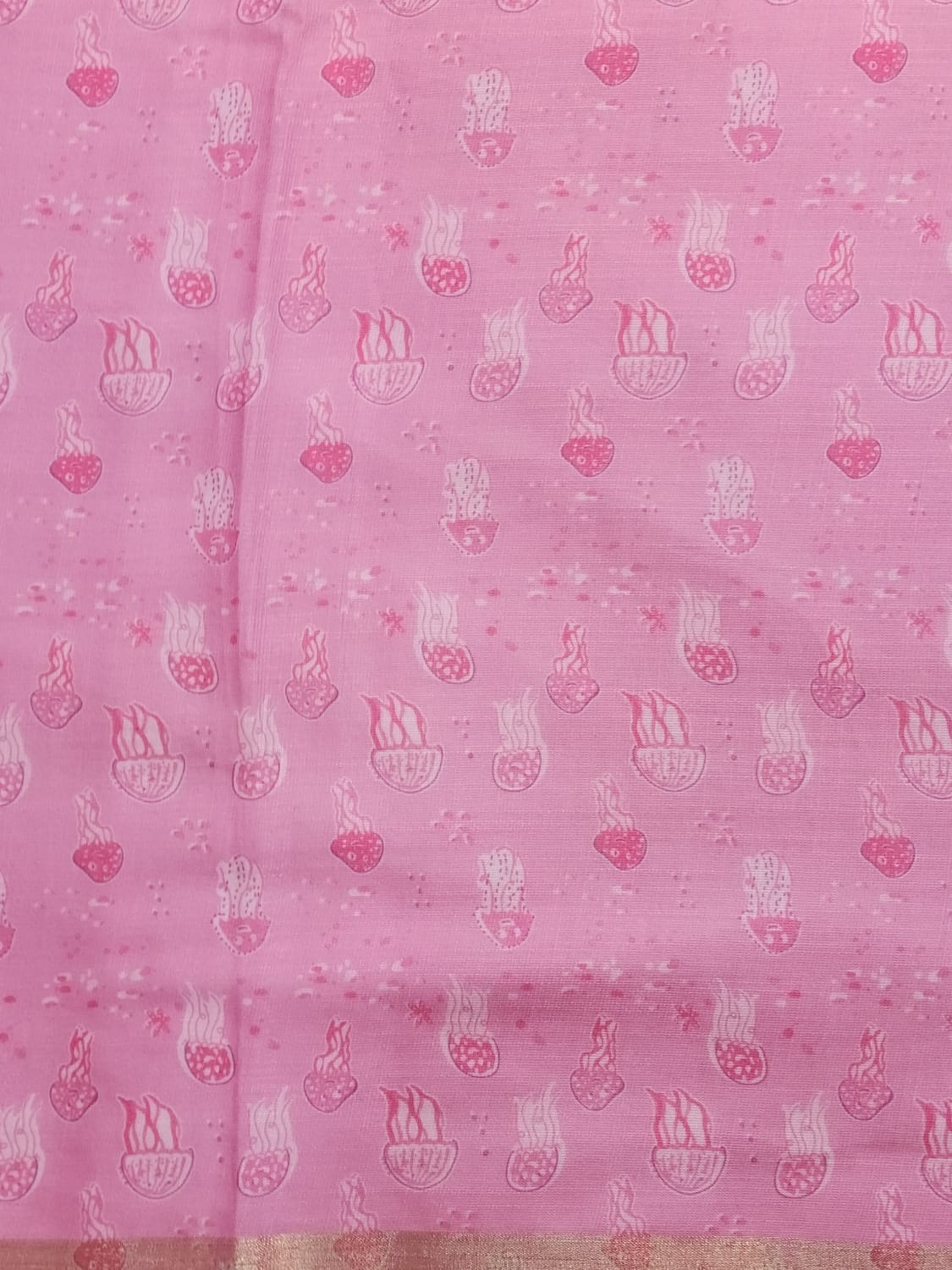 white cotton jelly print