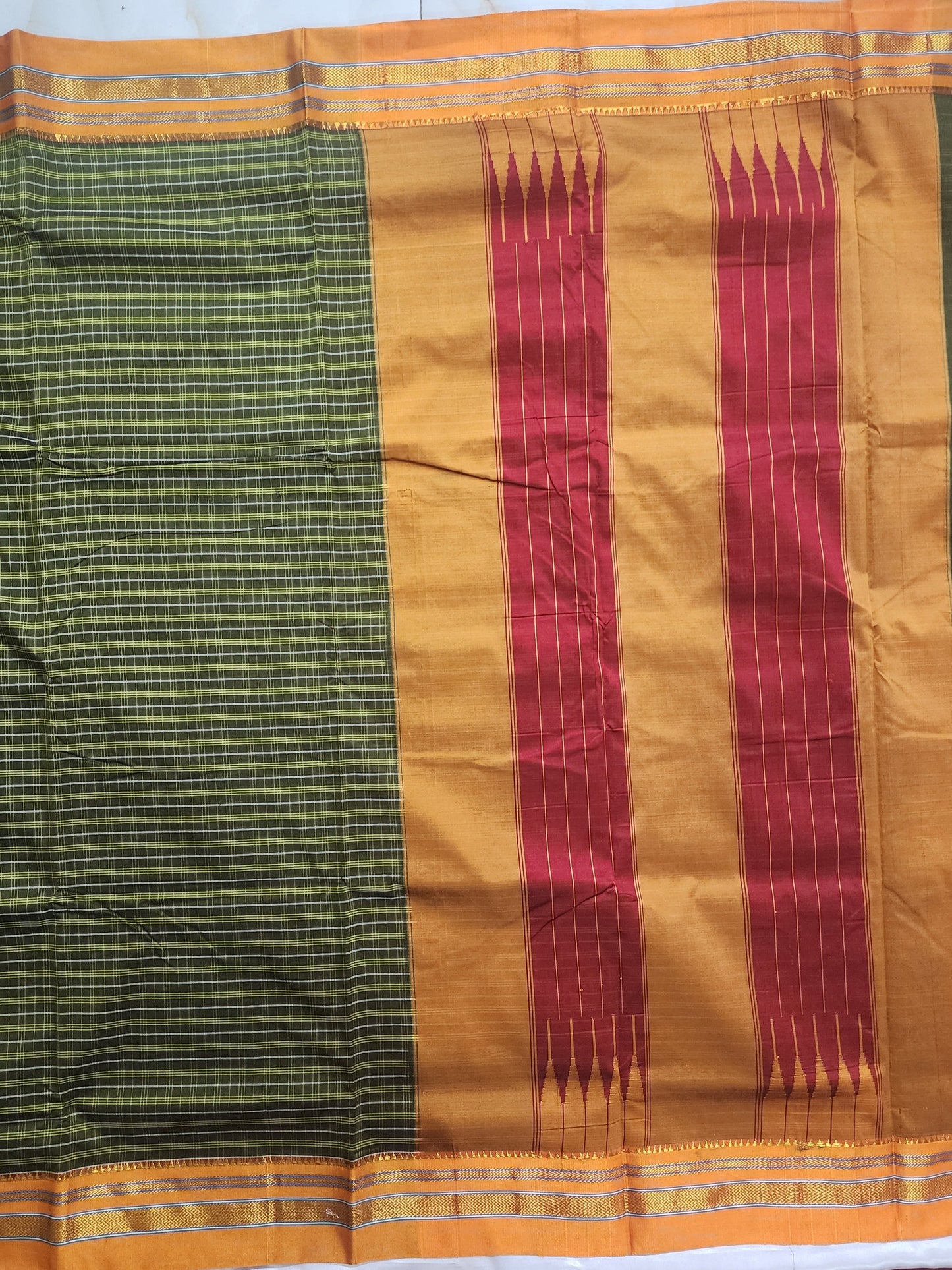 Green yellow Ilkal Cotton Checks Saree