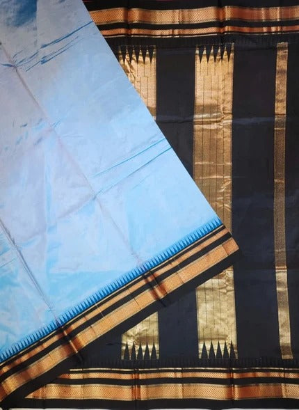 Blue-ganga jamuna Gadwal Ilkal Pure Silk Saree with small temple borer