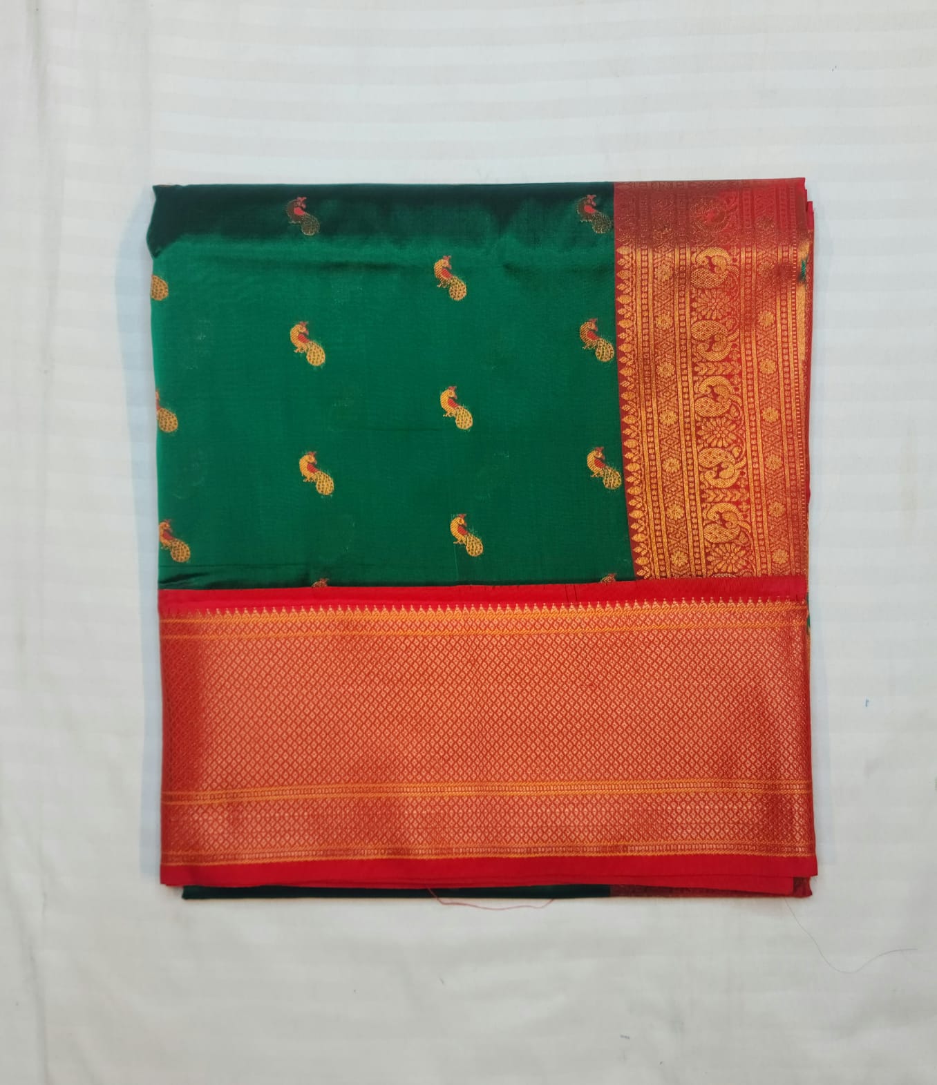 Paithani green red peacock print