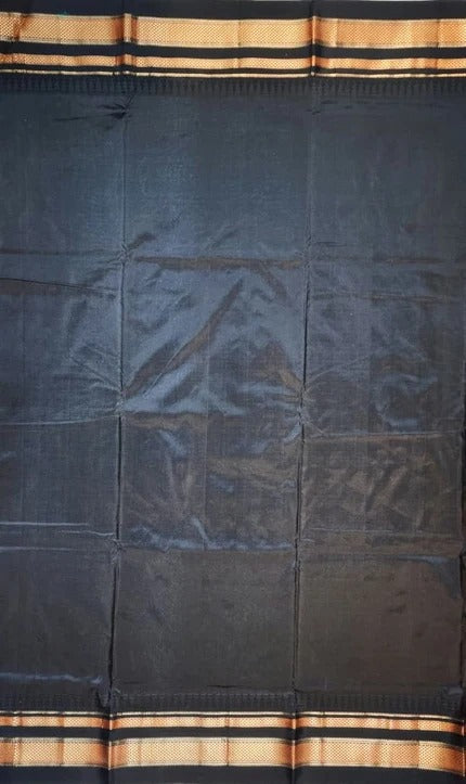 Blue-ganga jamuna Gadwal Ilkal Pure Silk Saree with small temple borer