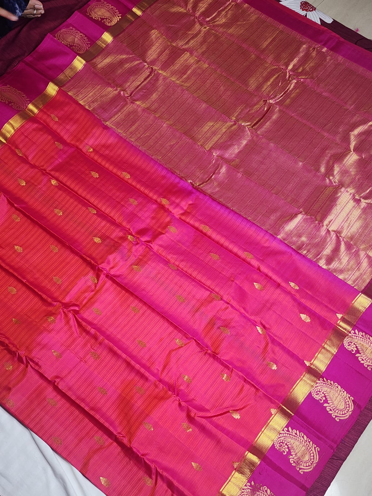 Radiant Pink Gadwal Silk Saree