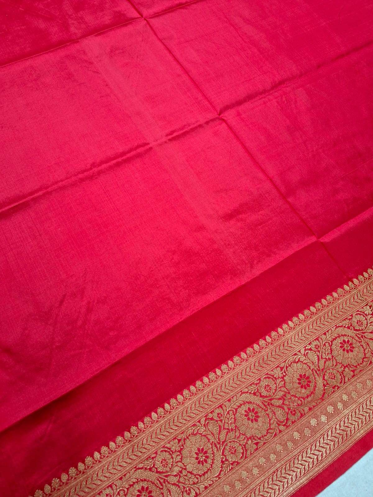 Bottle Green Banarasi Silk Saree with Golden Leaf Motifs