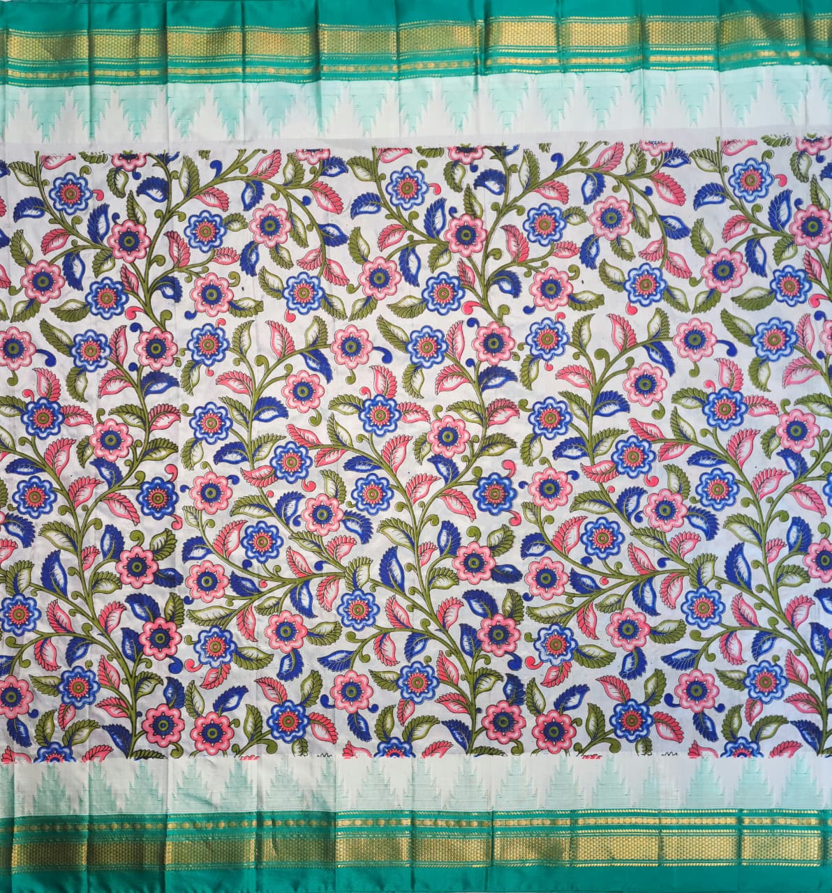 Soft Grey Ilkal–Kalamkari Floral print Fusion Saree