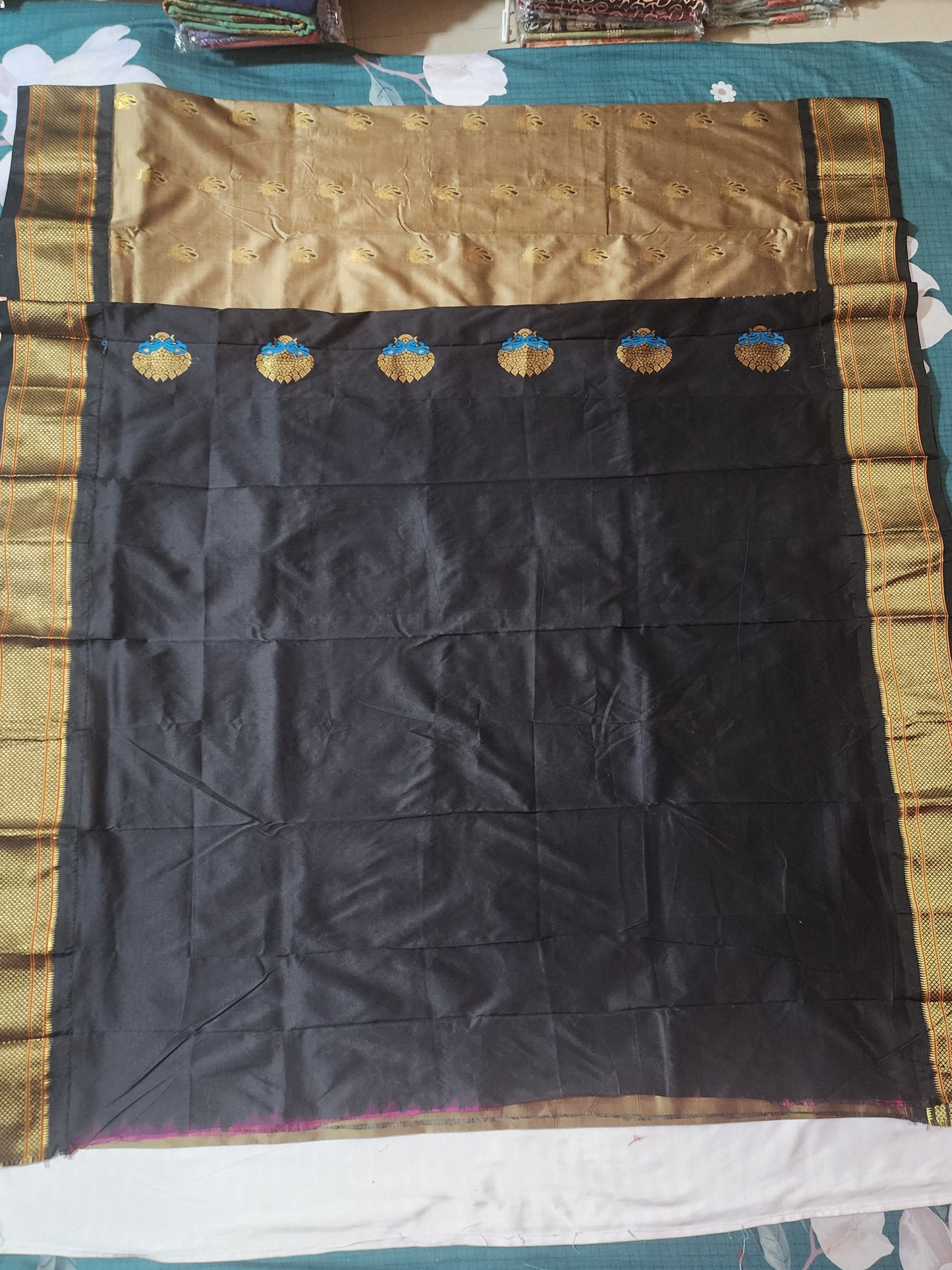 Grey-Black-Paithani-silk