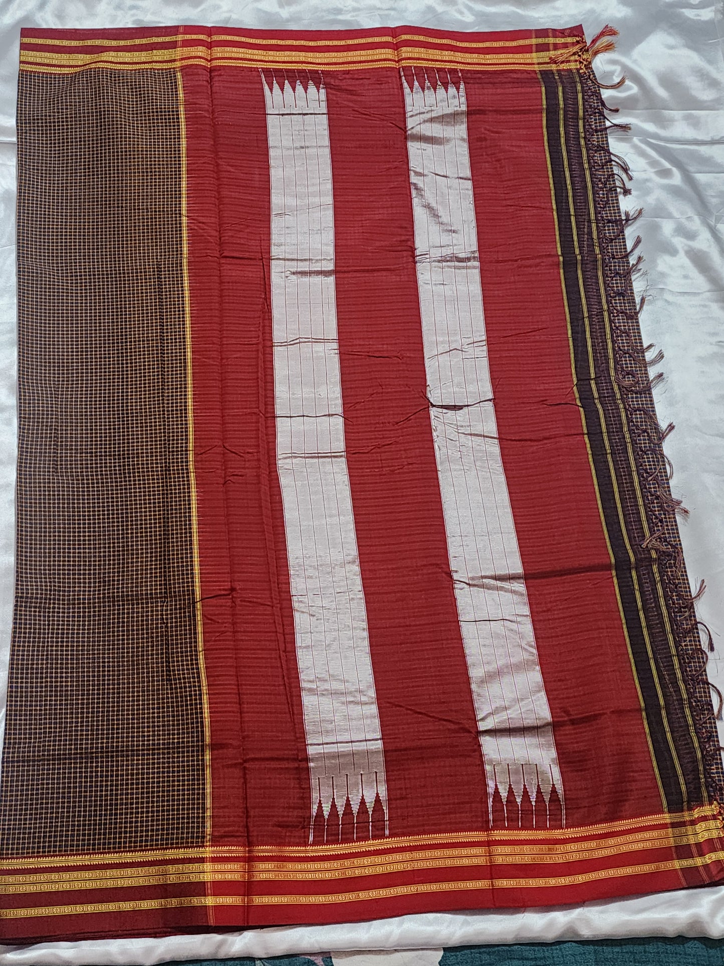 Blue Maroon Checked Ilkal Cotton Saree