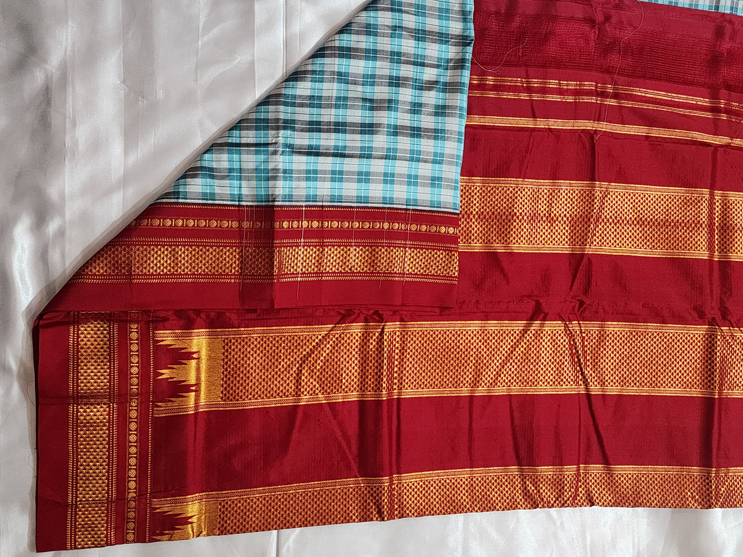 Blue-Red Checks Ilkal Saree