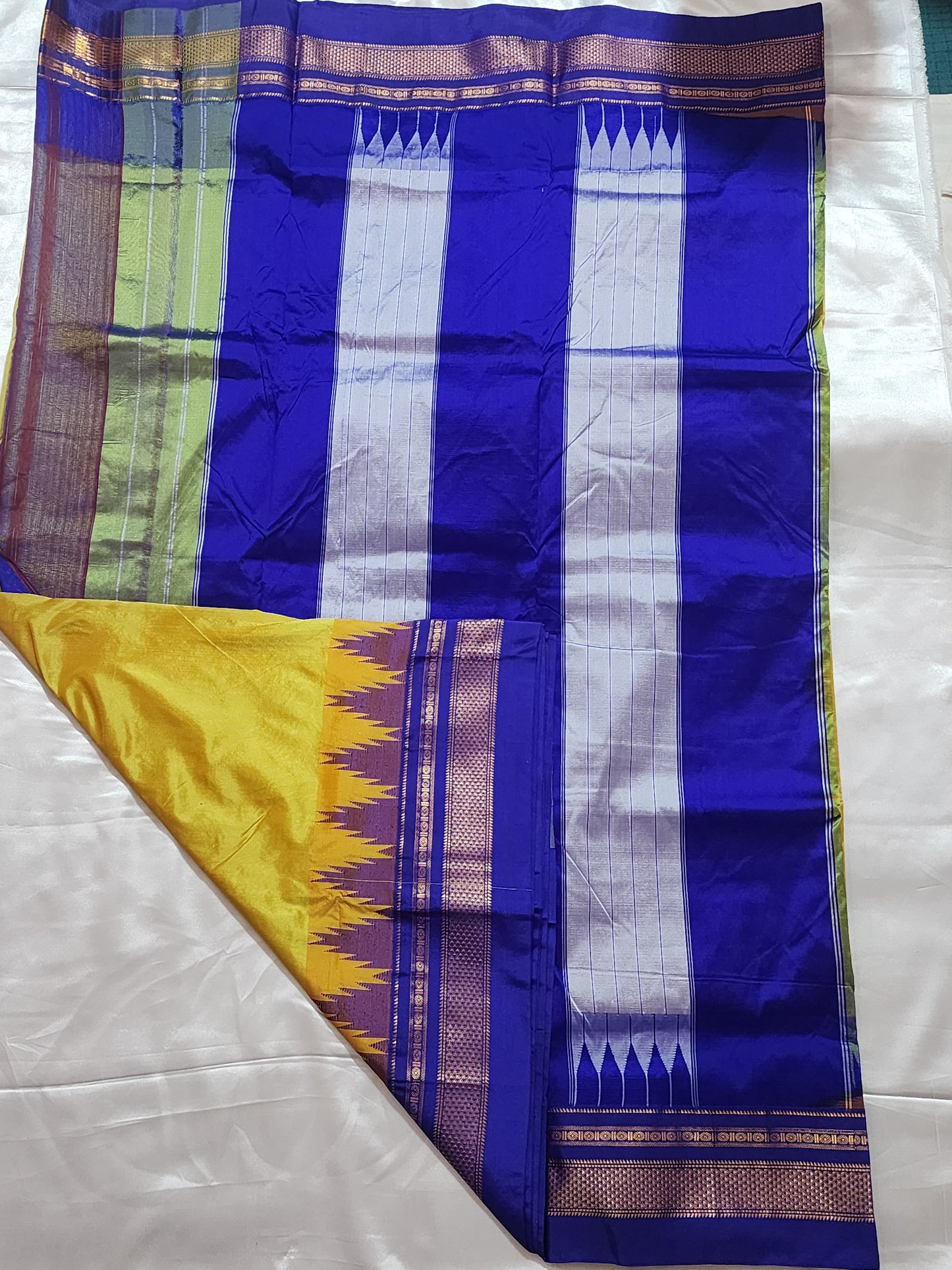 Lemon Yellow Ilkal Saree