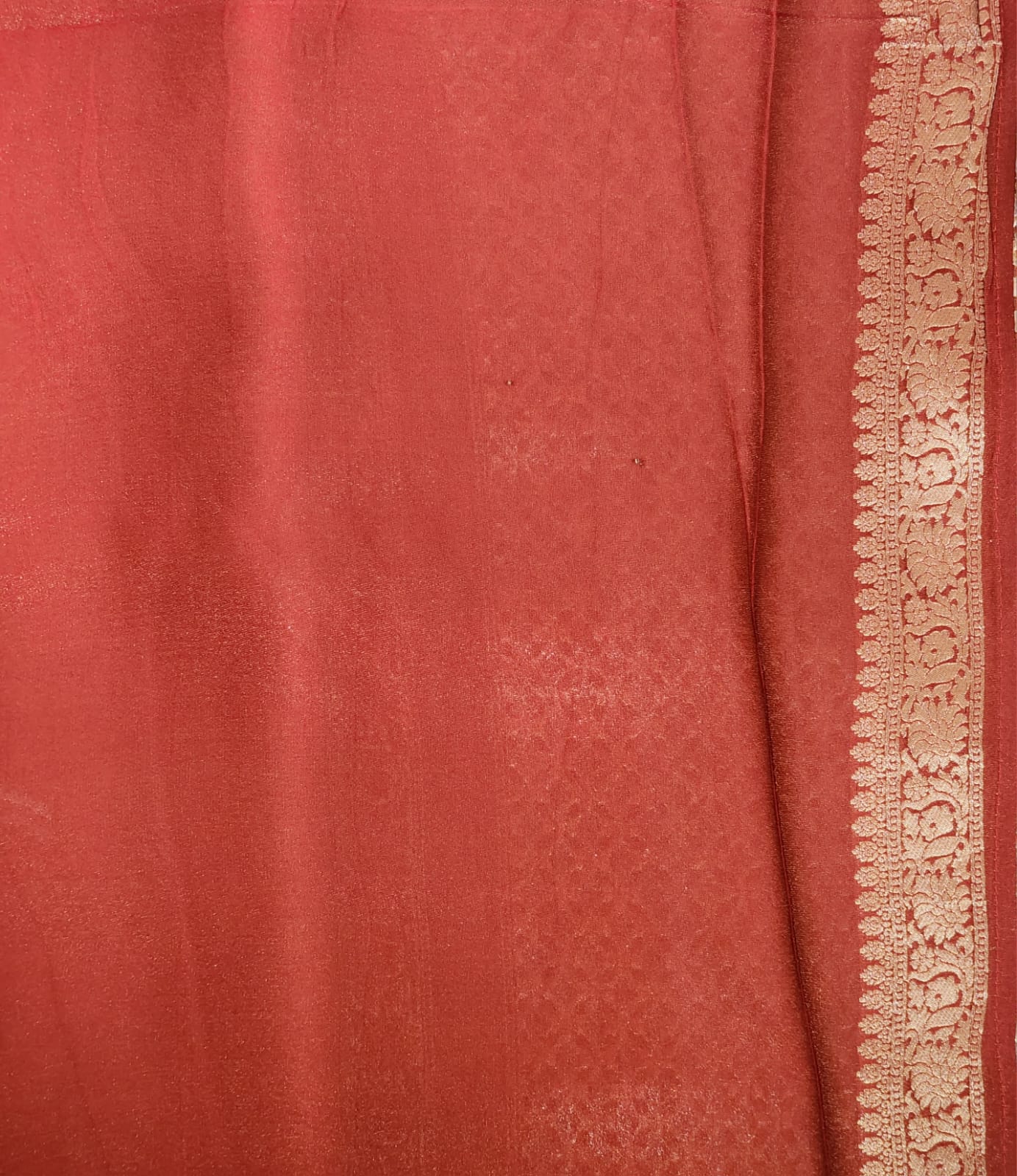 Blush Glow – Peach Banaras Silk Saree with Subtle Zari Motifs