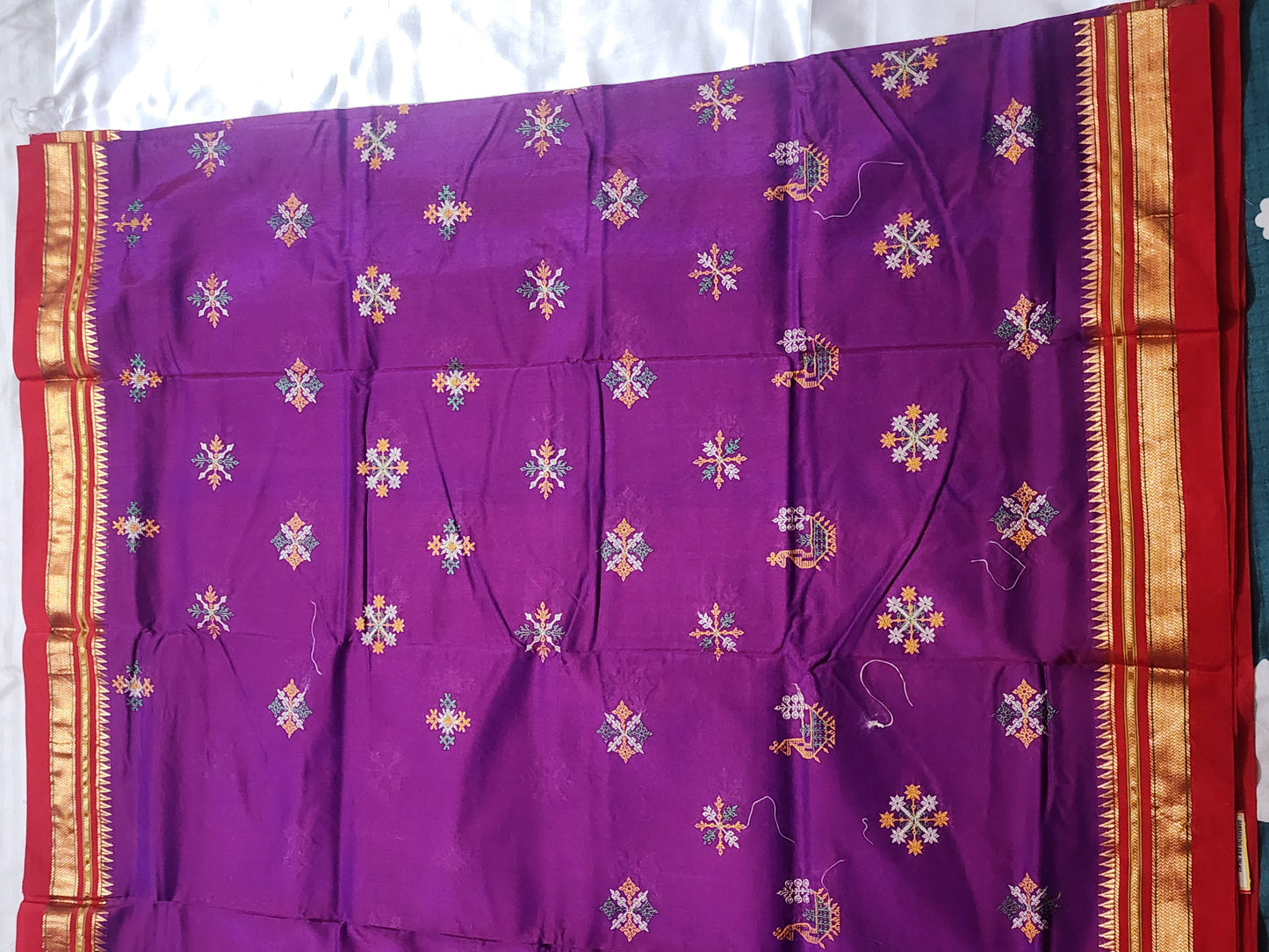 Wine Red Ilkal cotton-silk Saree with Traditional Kasuti