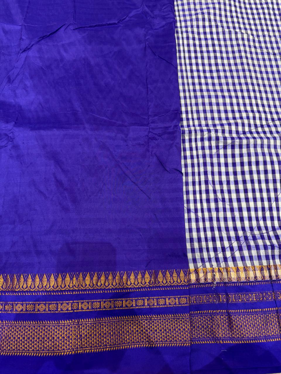 Premium Navy Blue & White Ilkal Mini Checks Saree with Gadwal border