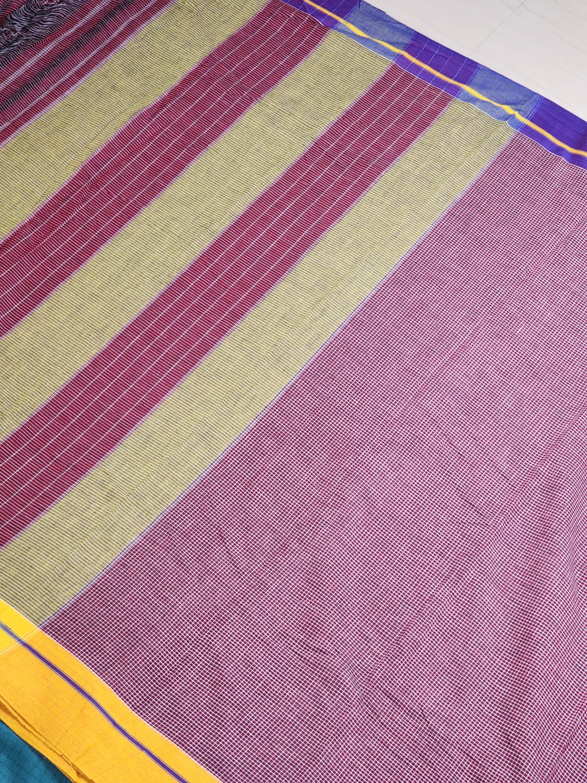 Maroon Patteda Anchu Ilkal saree