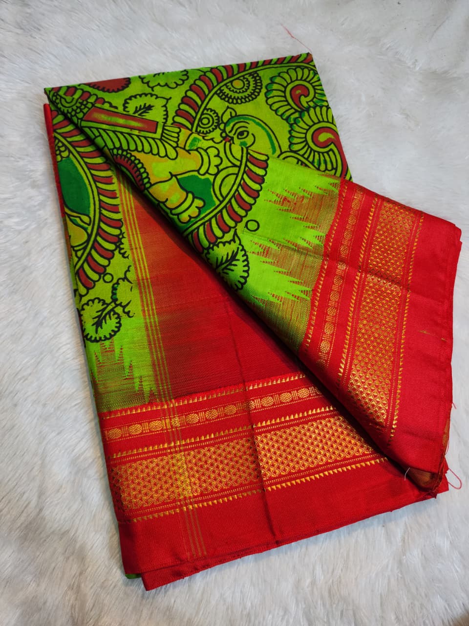 Parrot-Green Ilkal–Kalamkari Floral print Fusion Saree
