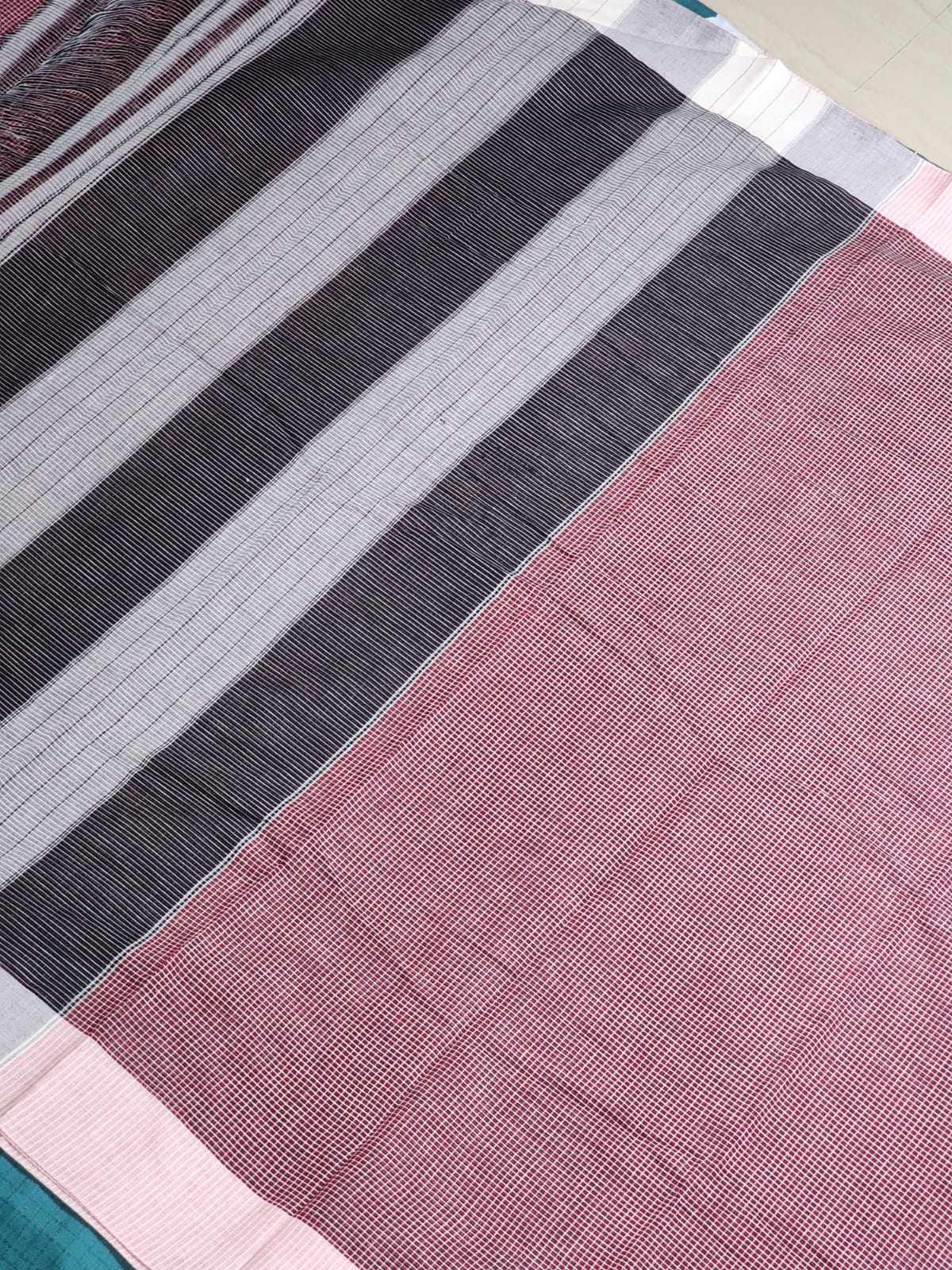 Maroon Checks Patteda Anchu Ilkal Saree