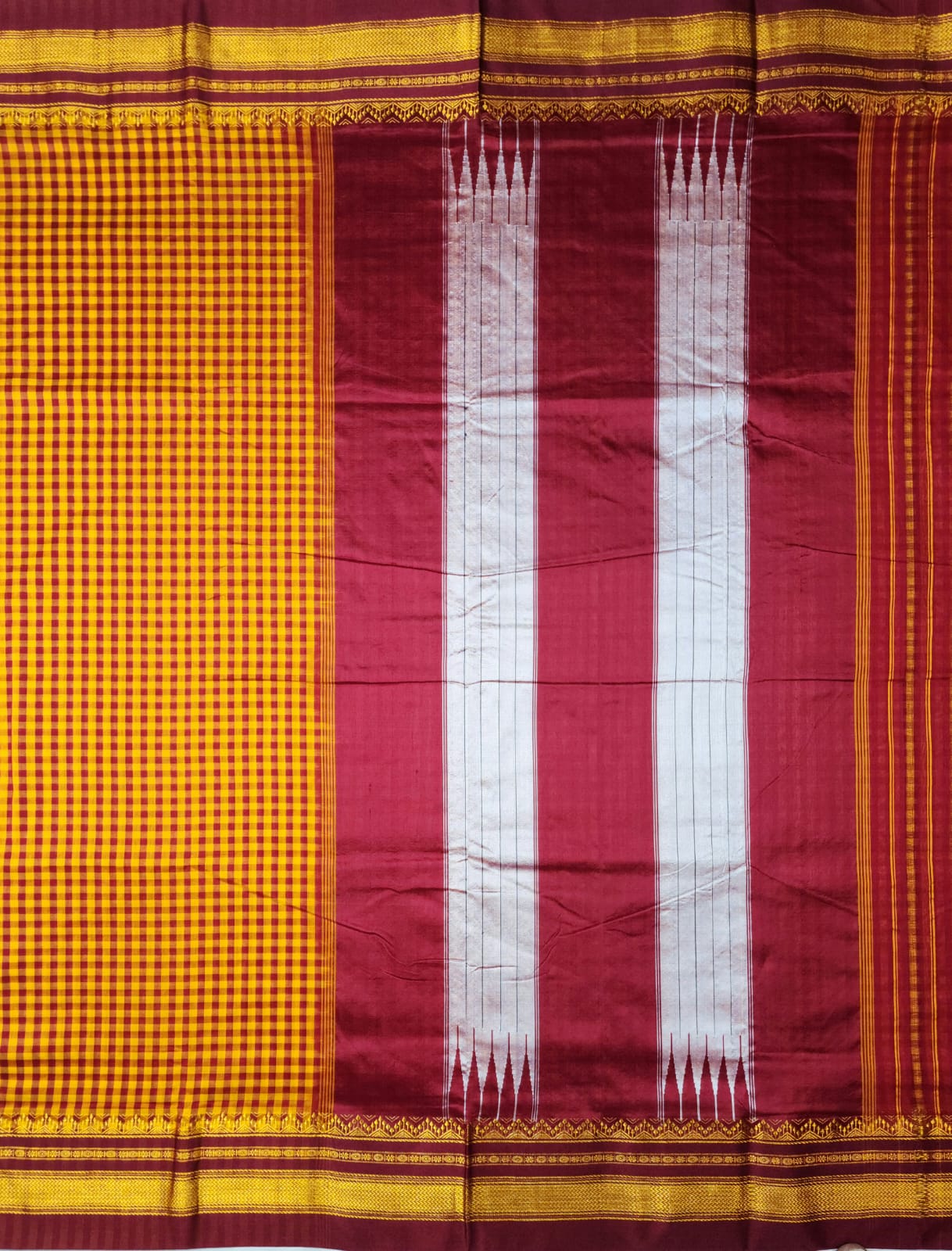 Mustard yellow and deep Maroon Ilkal mini Checks Saree with Rich Pallu