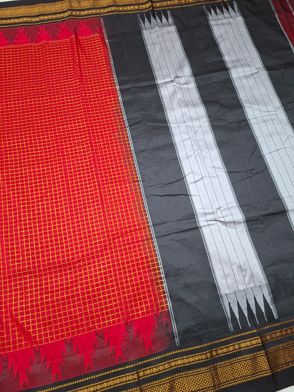 Vermilion Red Gadwal Chaduranga Ilkal Cotton Saree with Contrast Zari Border & Pallu