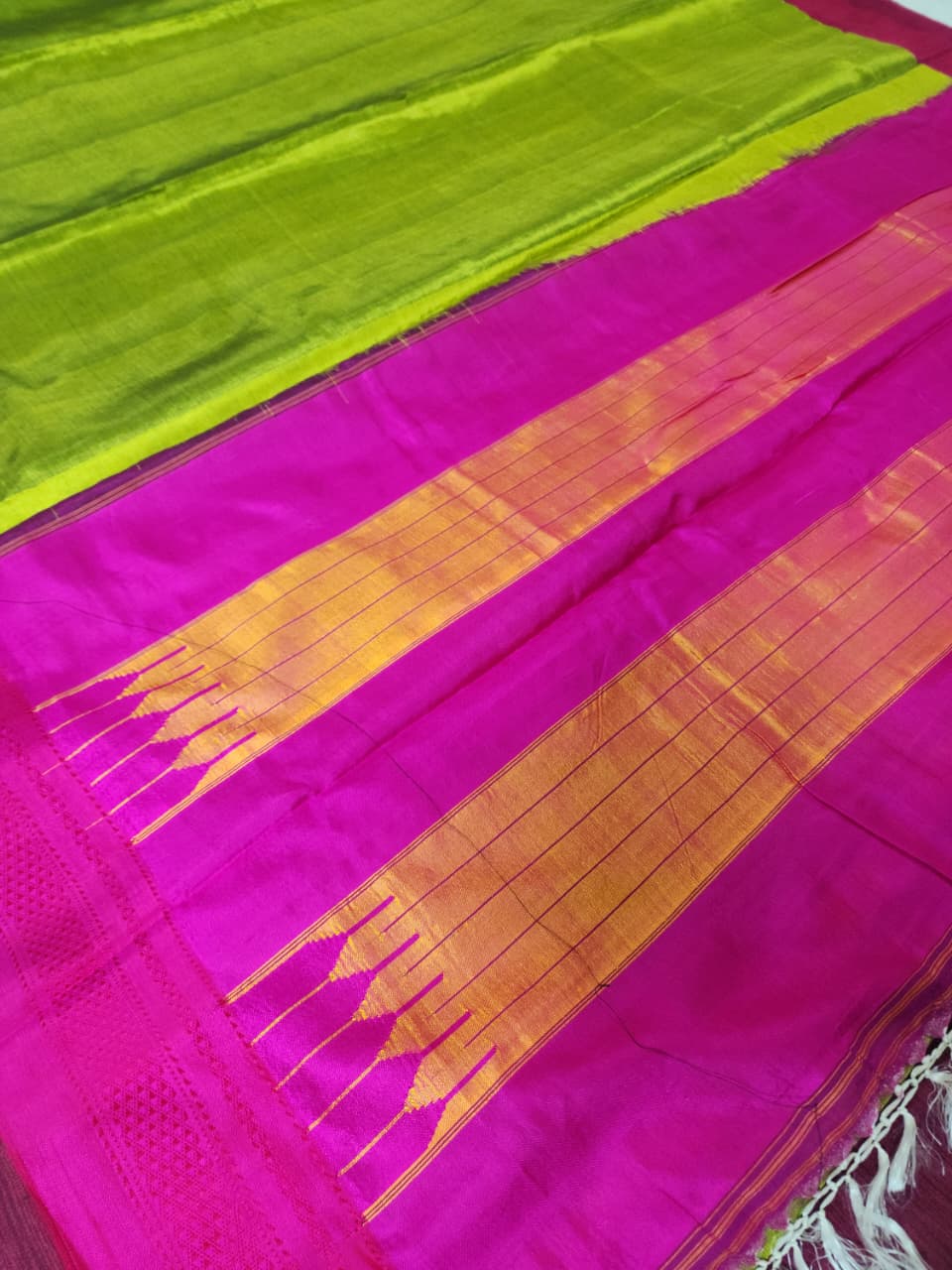 Lime Green Ilkal Cotton Saree
