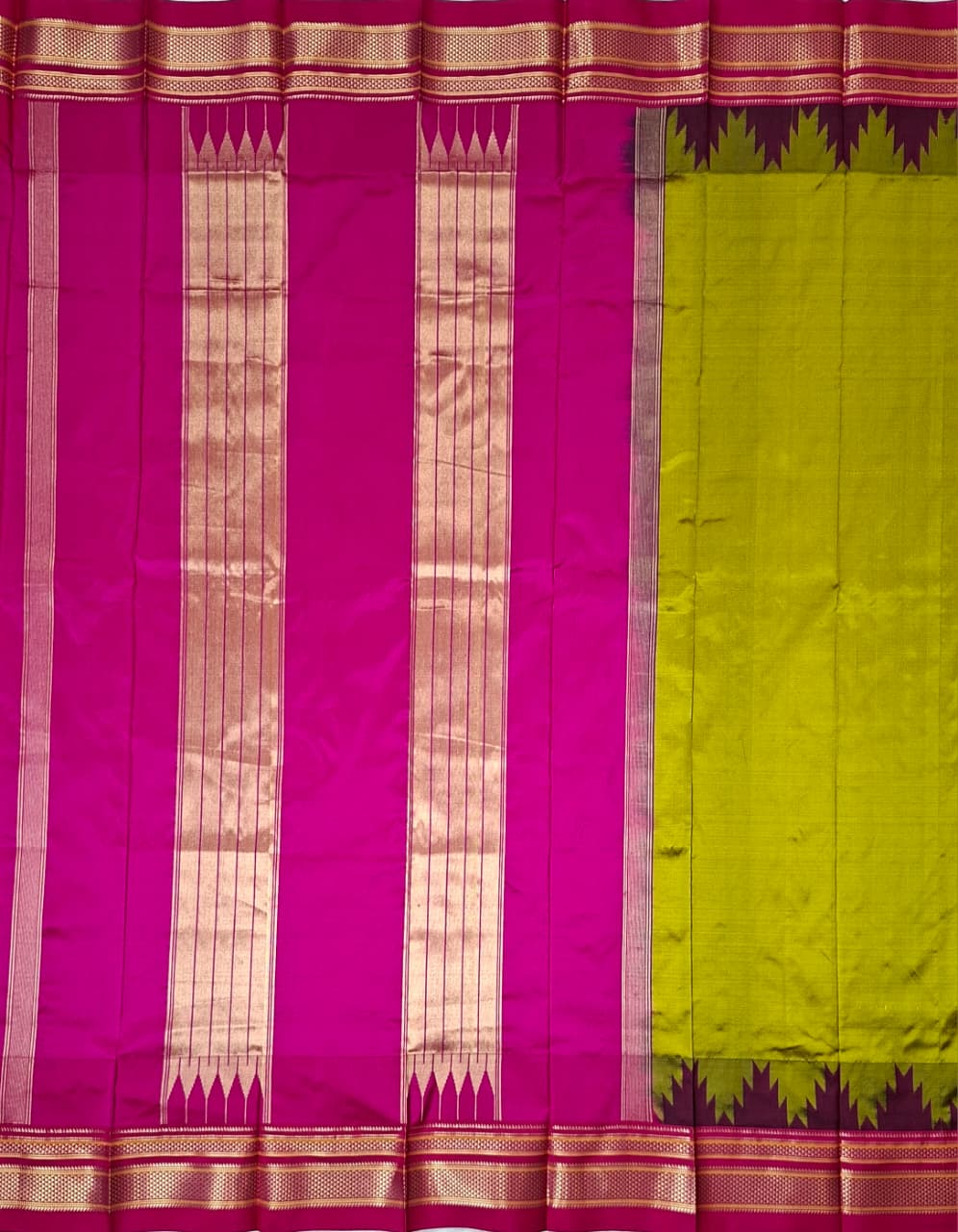 Green -pink plain with temple border ilkal silk