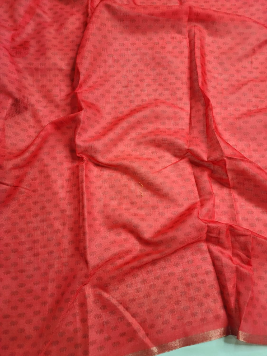 white-cotton-lotus-print