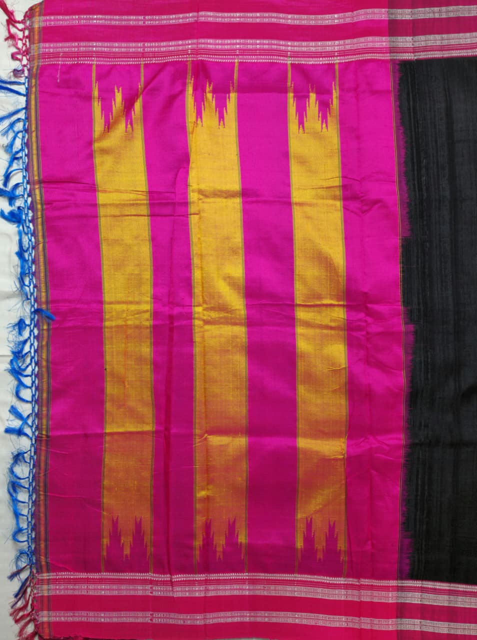 Black-pink Gayathri Border Ilkal Viscose Saree
