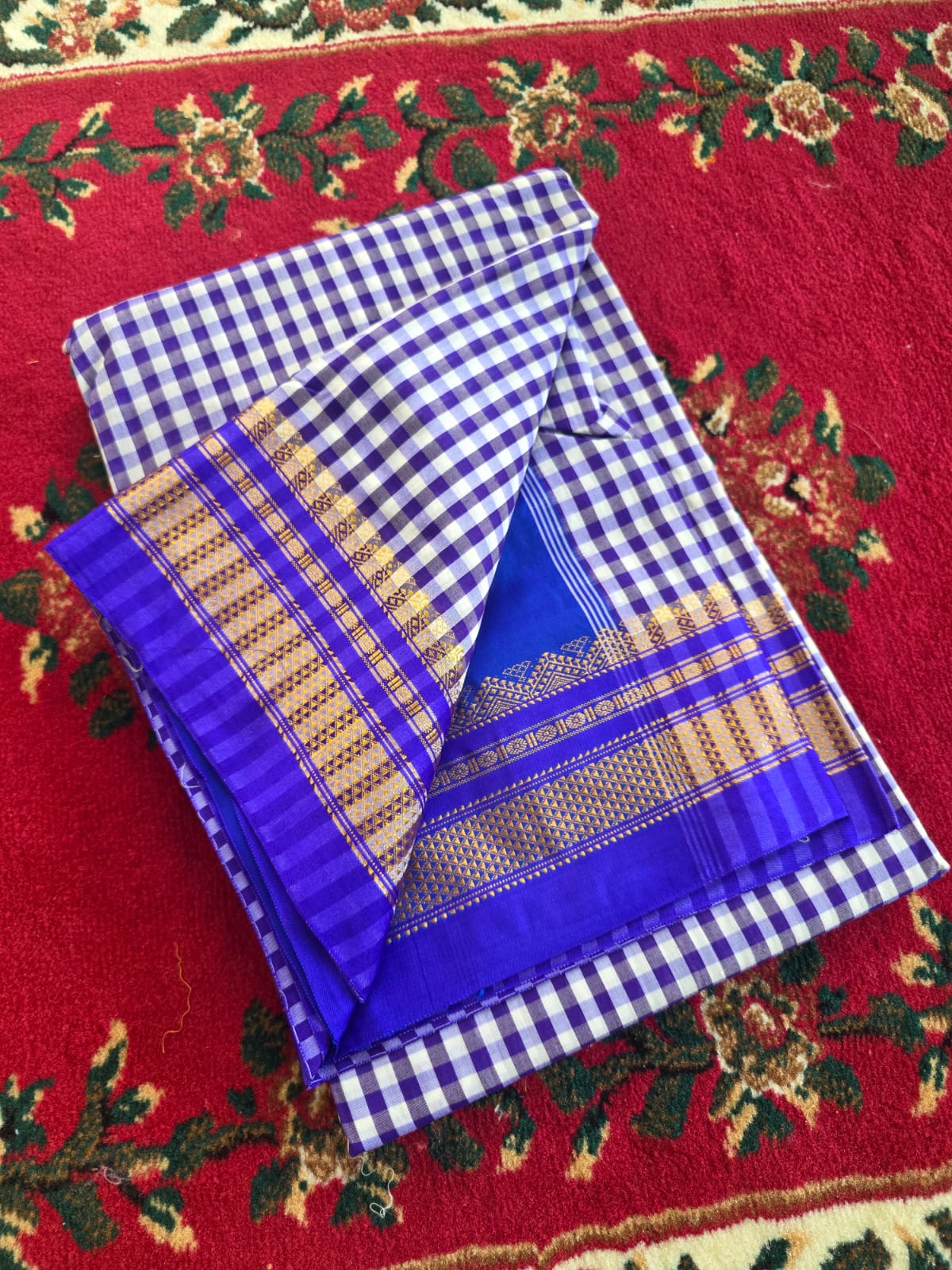 Classic navy blue & White Ilkal Mini Checks Saree