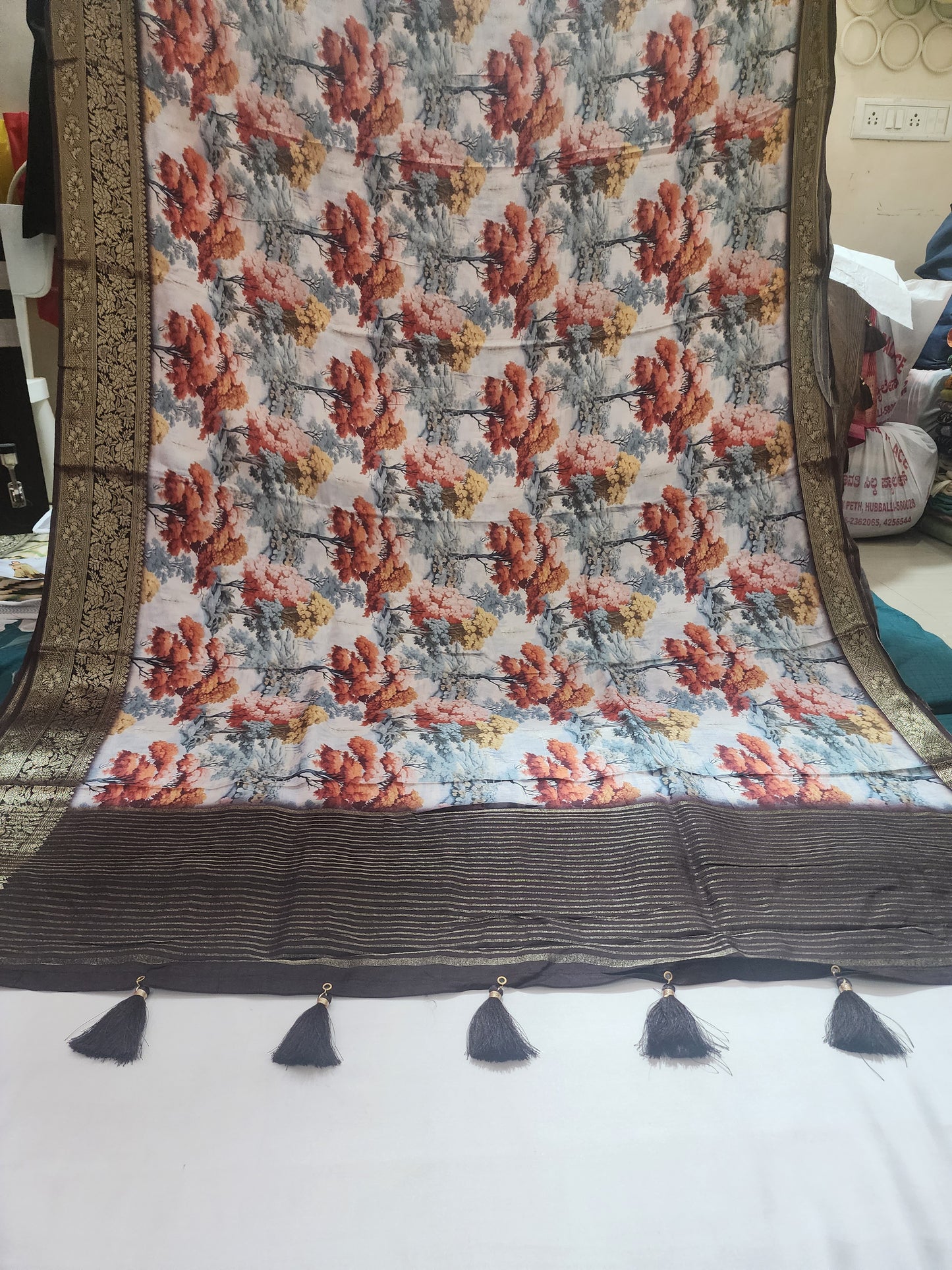 Cream dola silk tree print