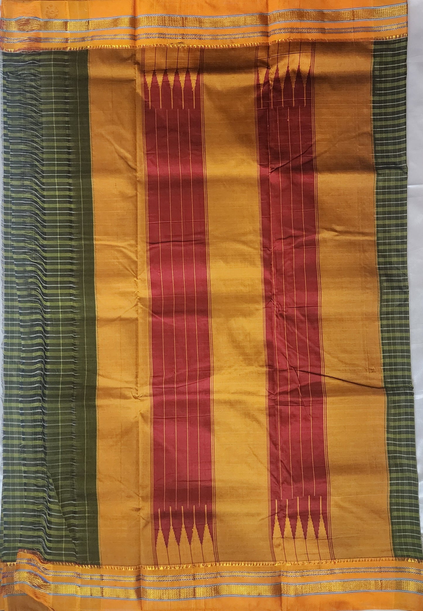 Green yellow Ilkal Cotton Checks Saree