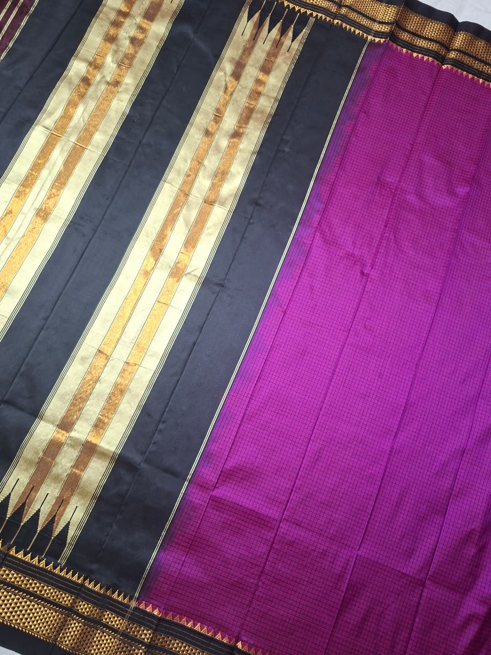 Pink-Black Ragavalli Checks- Ilkal Silk