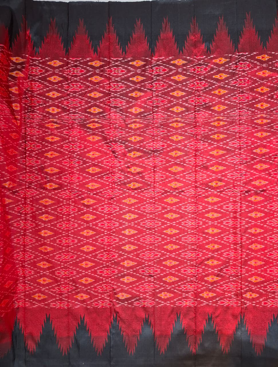 Crimson Red handloom pure silk fusion Ilkal- Ikkat with black Kanchi border
