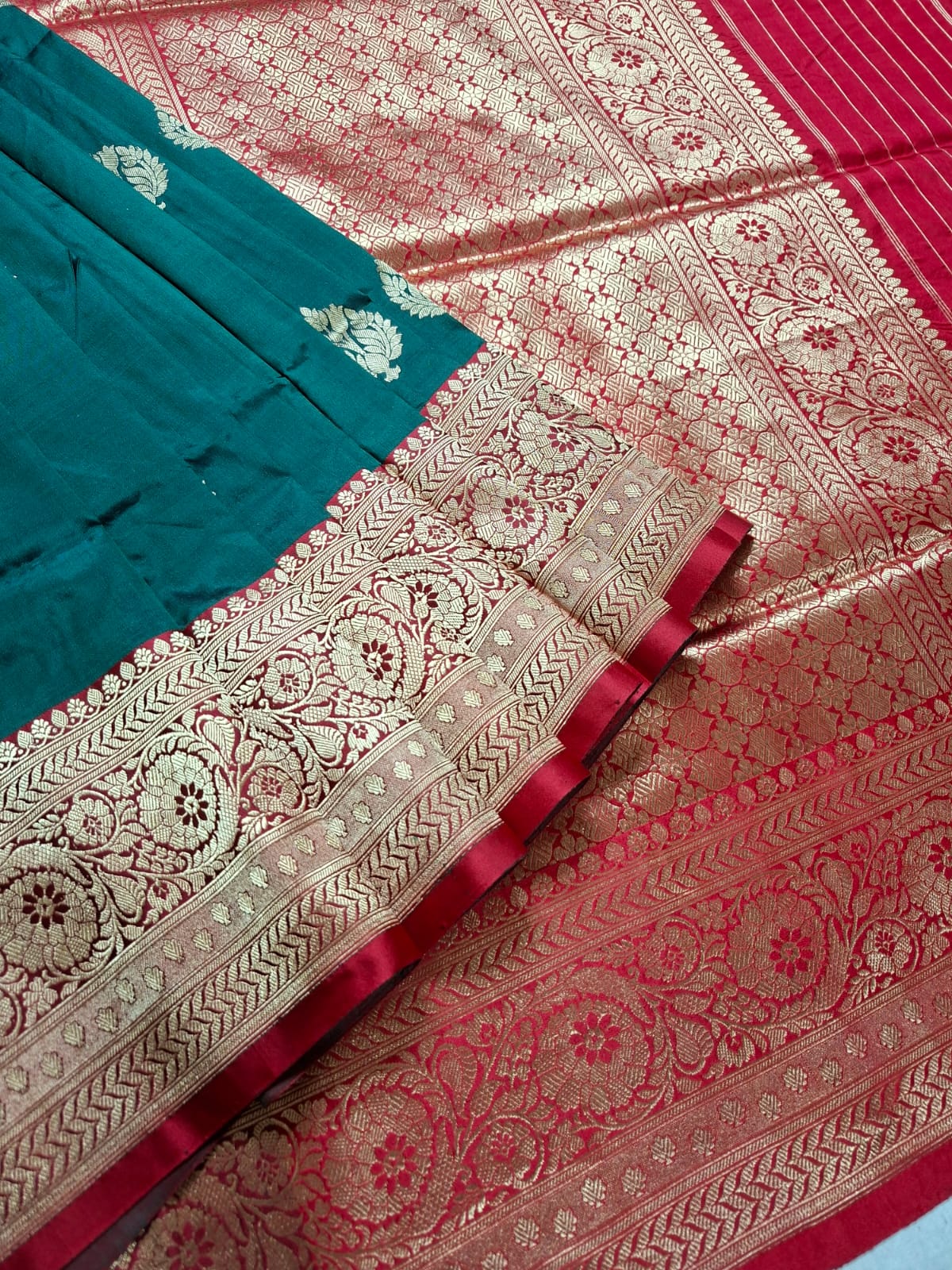Bottle Green Banarasi Silk Saree with Golden Leaf Motifs