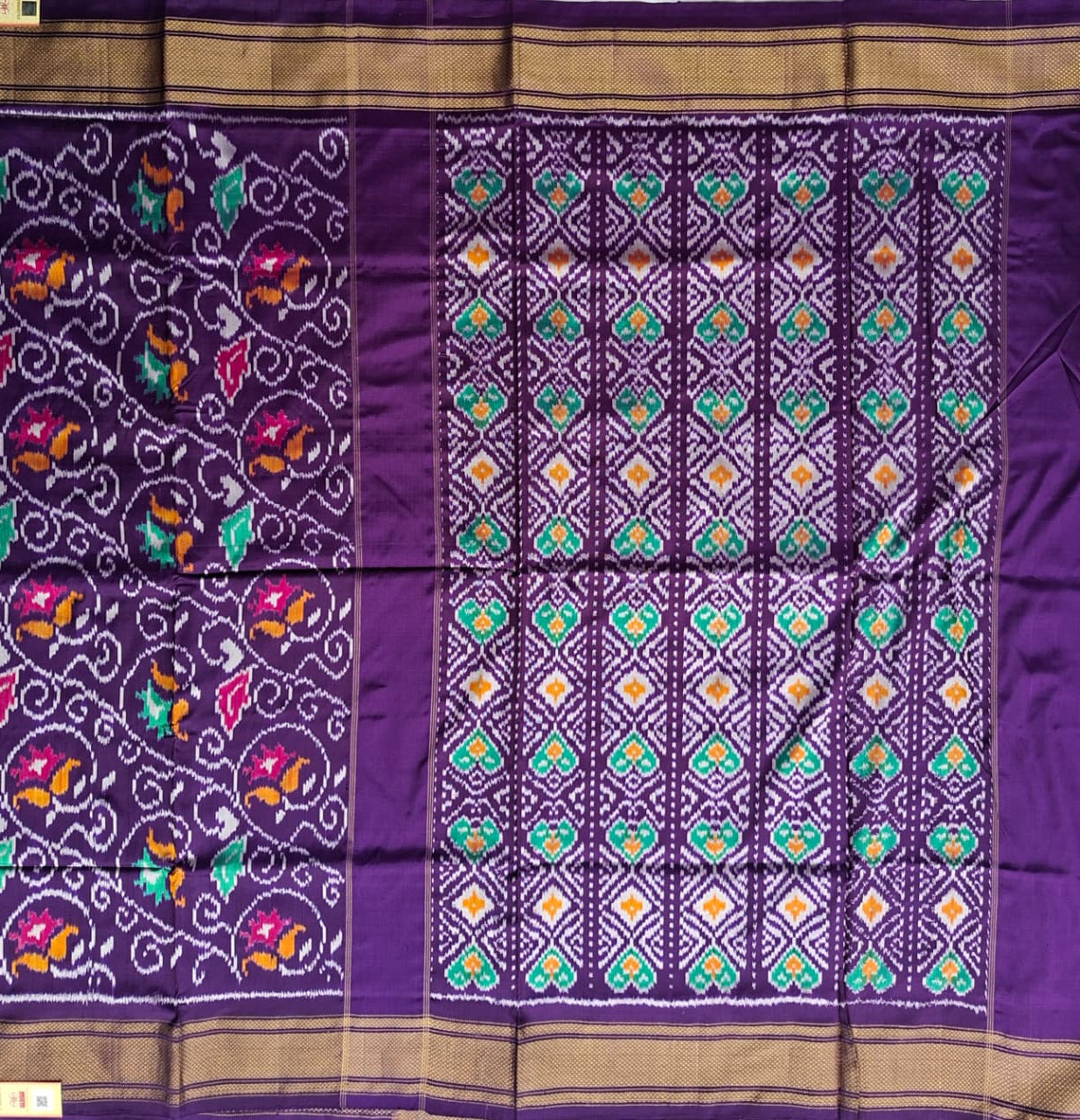 Purple Handloom Pochampally pure silk -Floral design