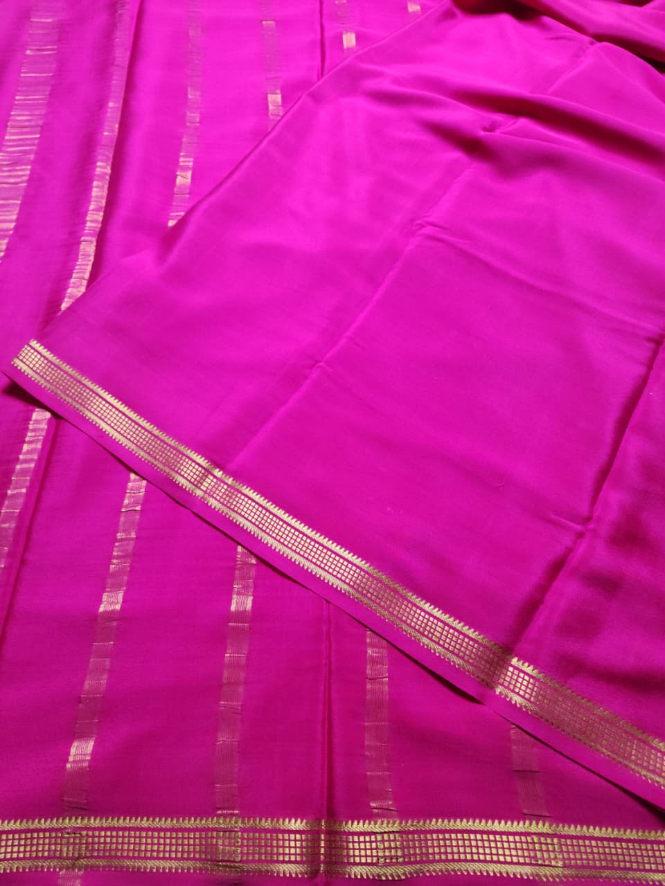 Bright Pink  Mysore Crepe Pure Silk Saree