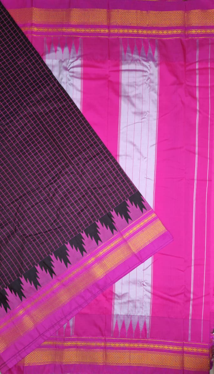 Black Thana Gadwal Chadurang Checks Ilkal Saree