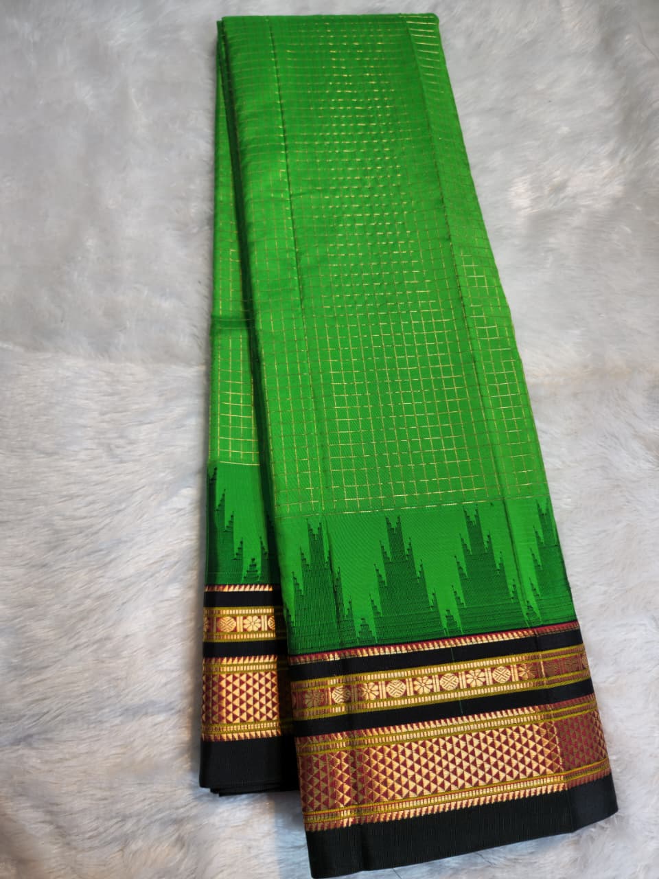 Emerald Green Ilkal Gadwal Pure Silk Saree - Malabar Edition