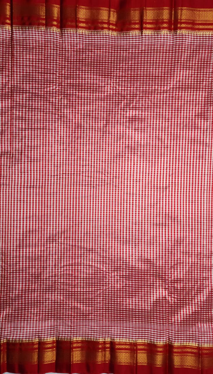 red white Checks Gadwal Ilkal Silk Saree