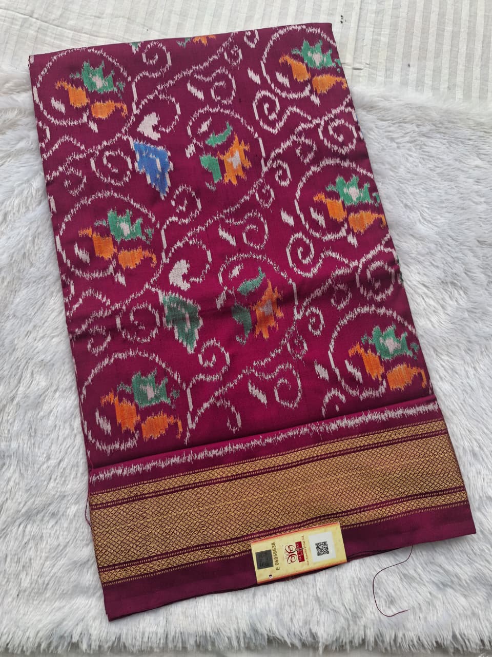 Deep Wine Pink Handloom Pochampally pure silk -Floral design