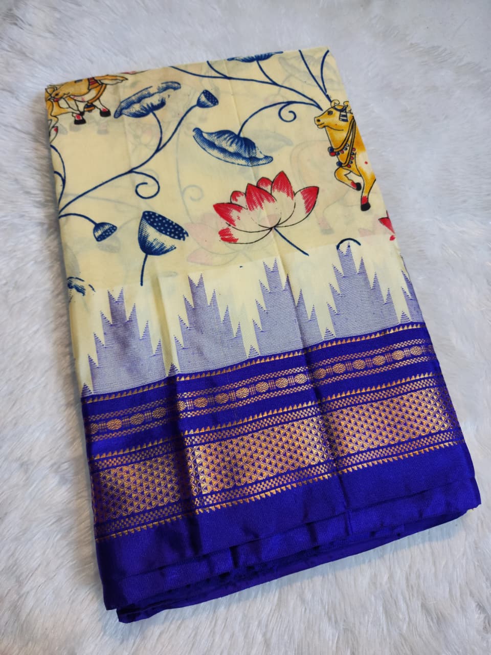 Soft Cream Ilkal–Kalamkari Floral print Fusion Saree