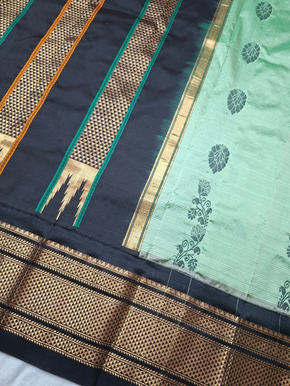 Sage/MInt green & black Ilkal saree with floral weavings