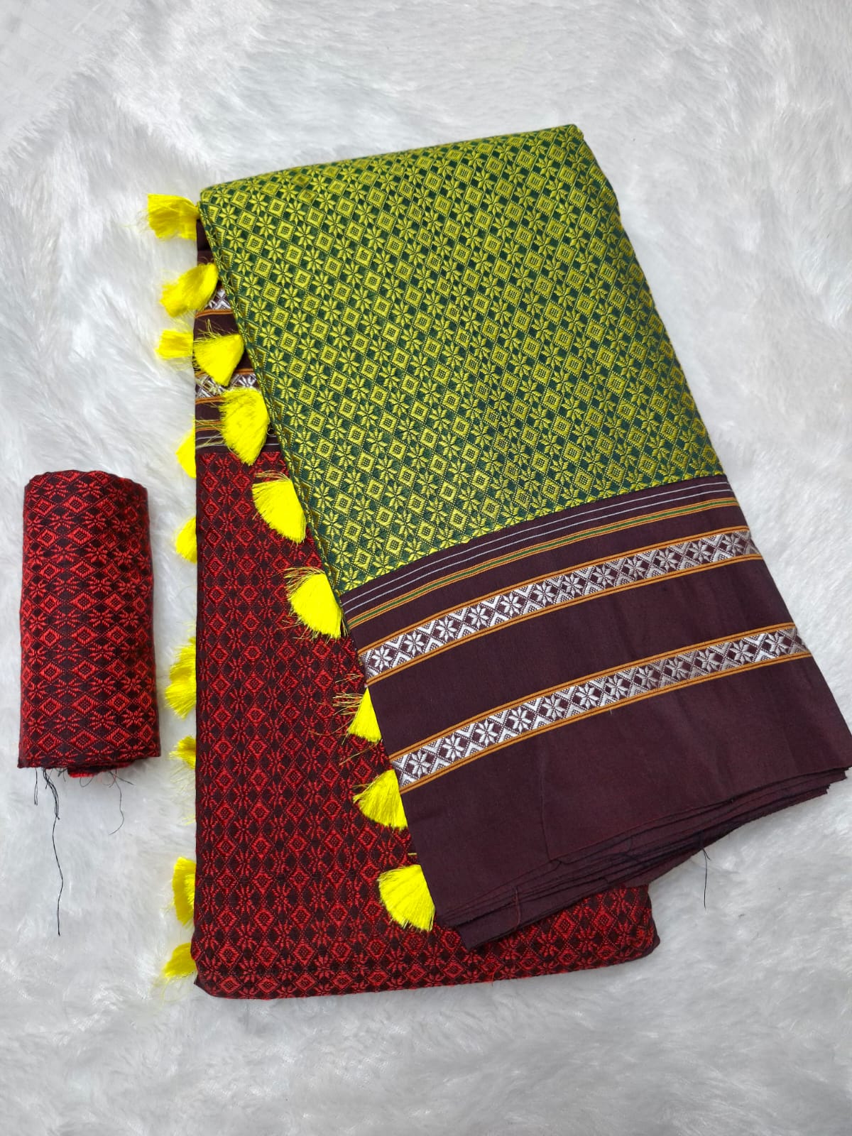 red green Ilkal Khun 3D Saree