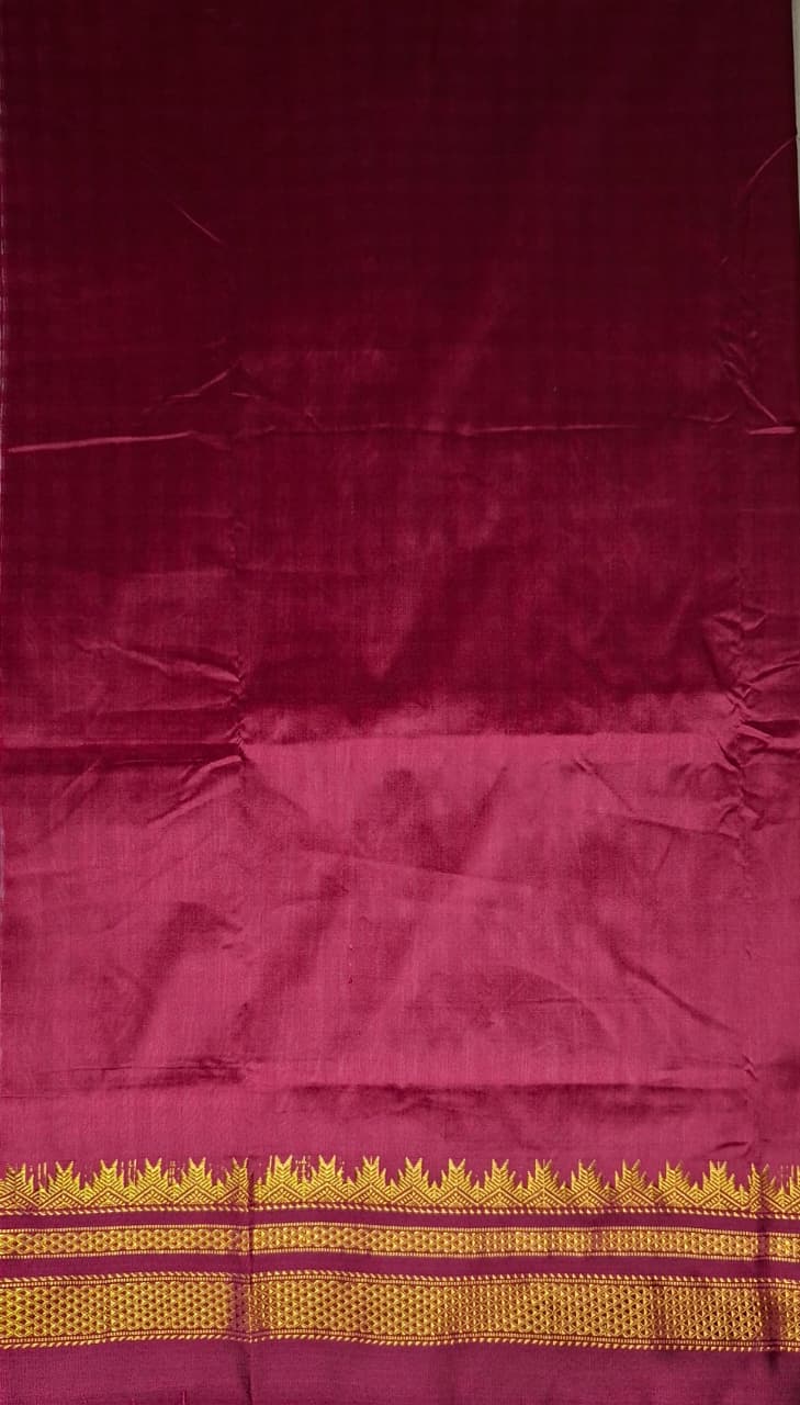 Maroon & White Ilkal Mini Checks Saree