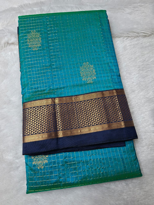 Blue-Navyblue Ilkal Gadwal Pure Silk Saree- Malabar edition with butta