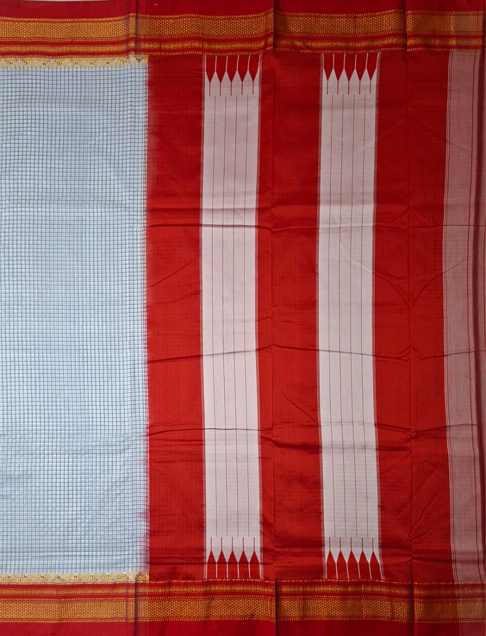 Ivory Whitethread chaduranga Ilkal with Gadwal  Vermilion Red Border