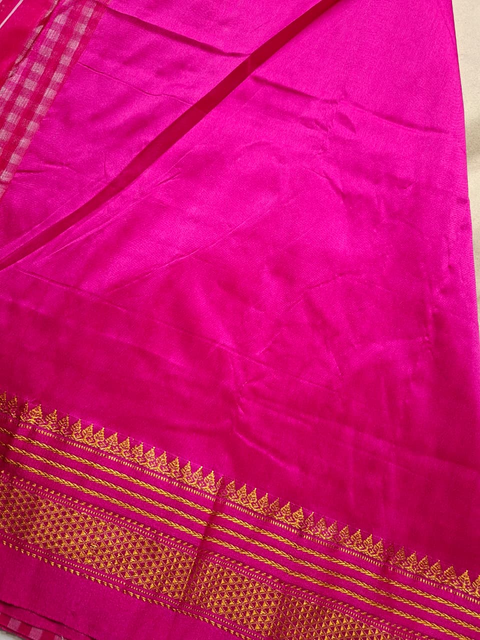 Pink & White Ilkal Mini Checks Saree