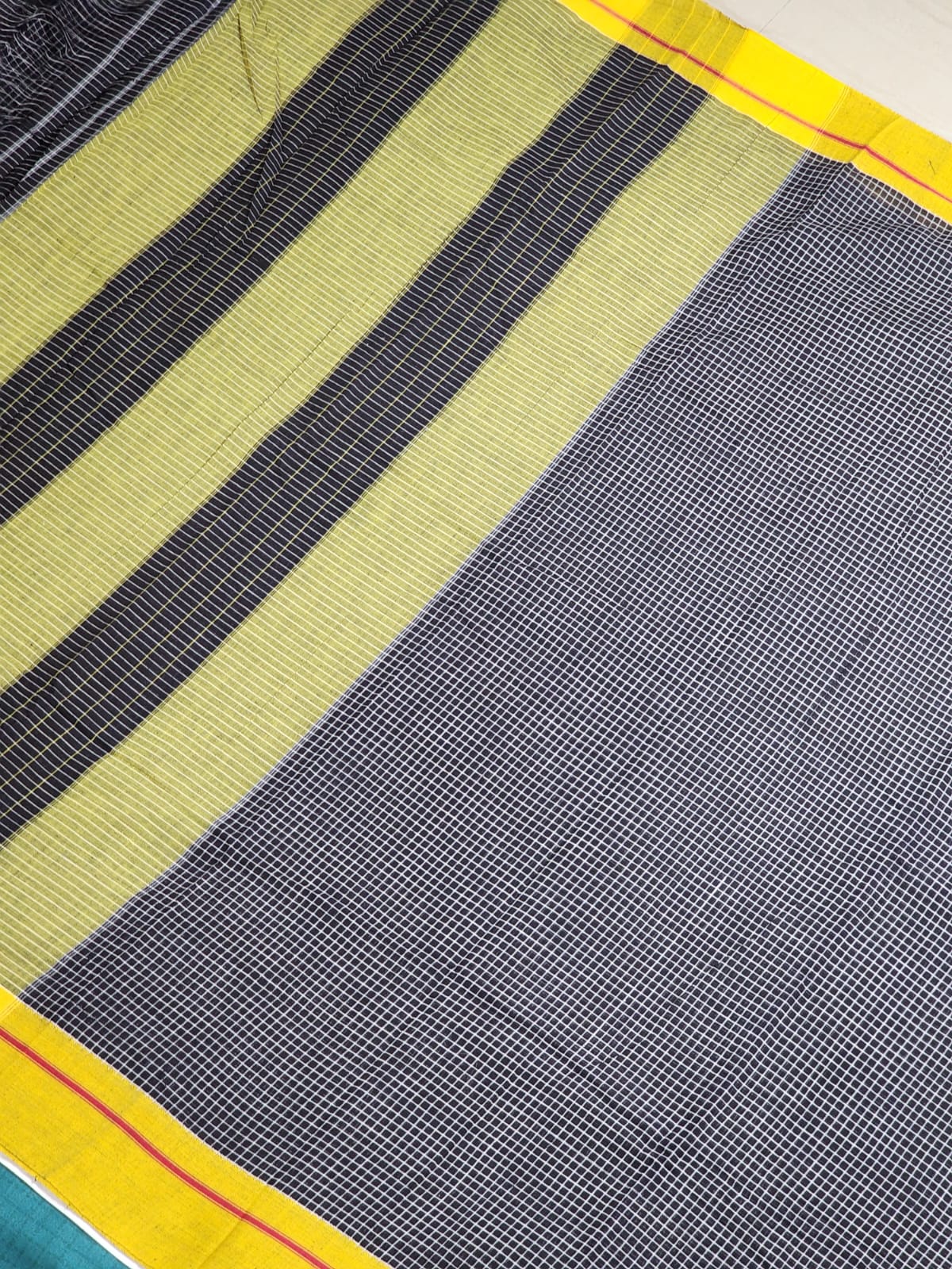 Black Checked Patteda Anchu Ilkal Saree