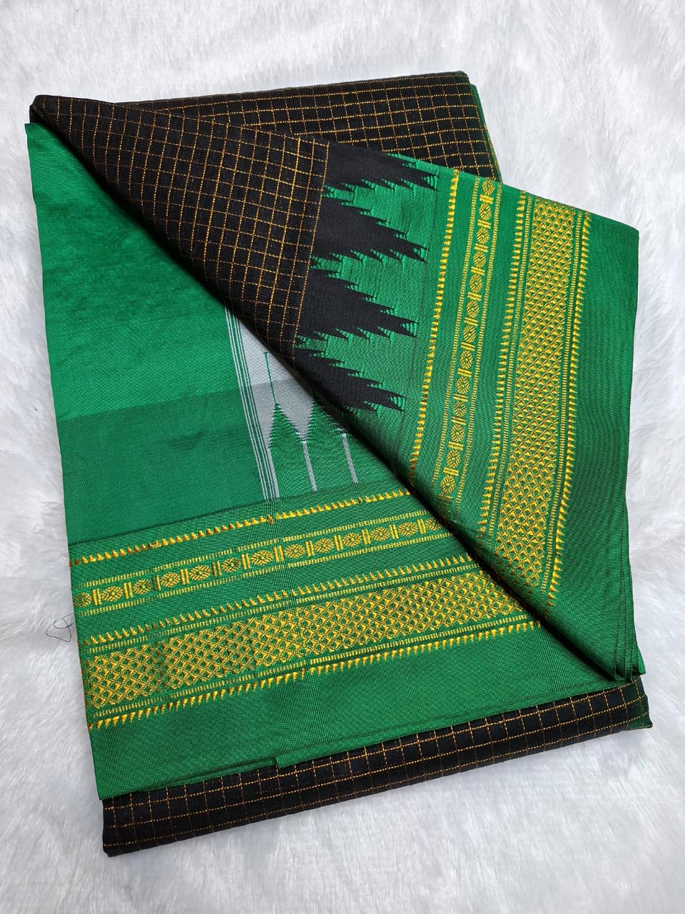 Black & Emerald Green Jari Chadarang Ilkal Saree