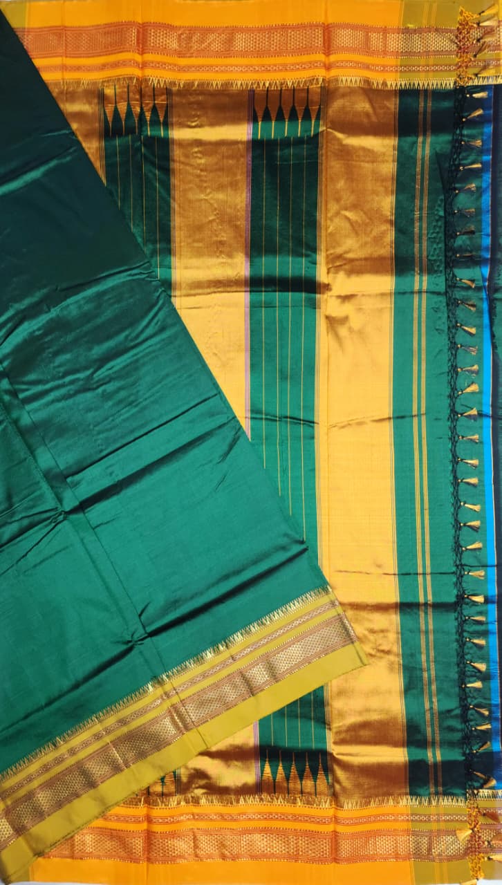 Green Plain Ilkal silk with Paras Border