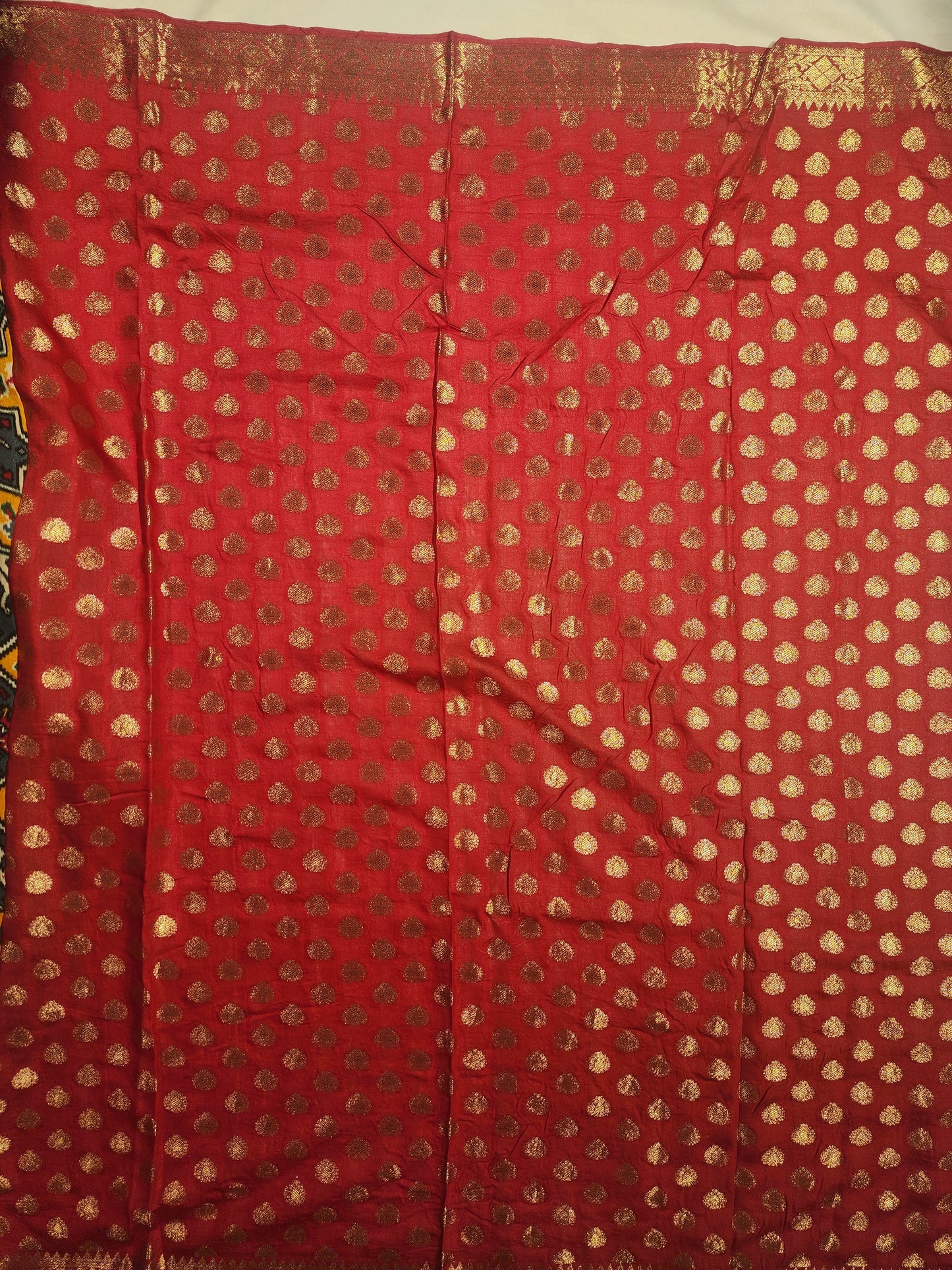 Yellow dola silk star print