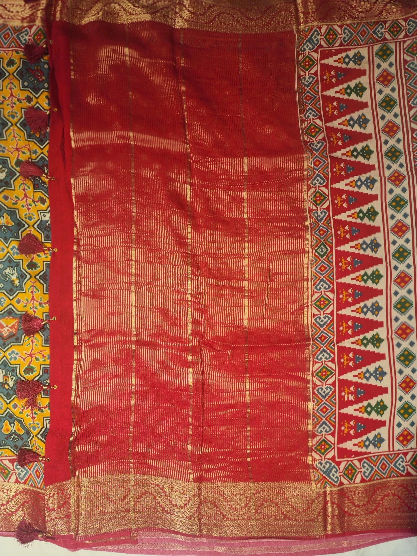 Yellow dola silk star print