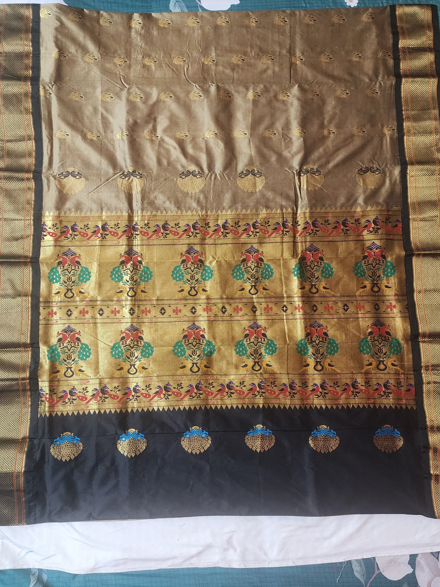 Grey-Black-Paithani-silk